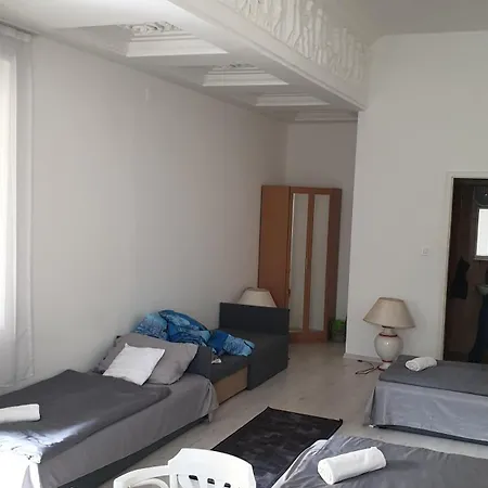Apartman Li-di *