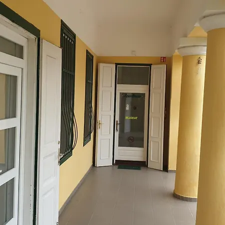 Li-di Apartment Kalocsa
